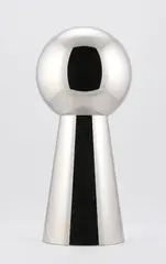 Iran do Espirito Santo, Buraco de fechadura (Keyhole), 2004, stainless steel