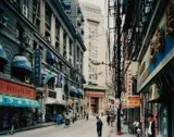 Thomas Struth, Jiangxi Zhong Lu, Shanghai, 1996, Chromogenic print, flush-mounted