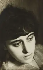Ellen Auerbach, Portrait of Greta Stern, 1934, Gelatin silver print