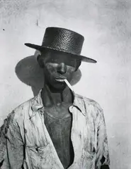 Walker Evans, Cuba, 1932, Gelatin silver print, probably printed 1960s