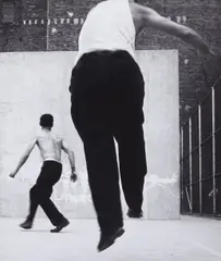 Leon Levinstein, Handball players, Houston Street, New York, 1970, Gelatin silver print, printed later