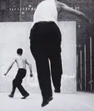Leon Levinstein, Handball players, Houston Street, New York, 1970, Gelatin silver print, printed later