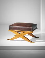 Bench, model no. 481 NR by Émile-Jacques Ruhlmann, circa 1928, Amboyna-veneered wood, leather, brass, offered Dec 2016