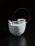 Theodor Bogler, Important teapot, 1925-1926, Glazed earthenware, nickel silver wire