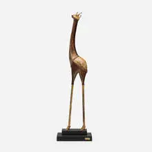 Roberto Estevez, Giraffe