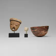 Pre-Columbian, Collection of objects, painted earthenware, carved stone