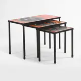 Juliette Belarti, Nest of brutalist tables