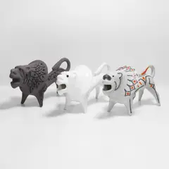 Roberto Rigon, Three lions, one with a 'smalto sasso' glaze