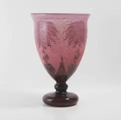 Charles Schneider, Le Verre Français 'Dahlia' cameo glass vase, c.1925