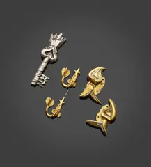 Ensemble de deux broches et une paire de clips de revers by Line Vautrin, Bronze argenté, sold Oct 2025