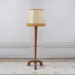 Jules Leleu, Lampadaire n. 1987, A floor lamp in oak, nickel-plated brass, parchment and fabric by Jules Leleu circa 1942-1946