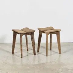 Marcel Gascoin, Paire de tabourets Trèfle, A pair of 'Trèfle' stools in oak designed by Marcel Gascoin in 1949 and edited by ARHEC
