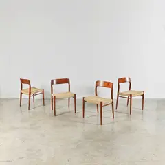 N.O. Møller, Ensemble de quatre chaises 75, A set of four '75' chairs in teak and cane designed by N