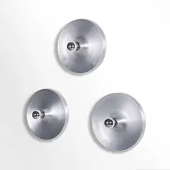 Travail Moderne, Suite de trois appliques, Aluminium brossé