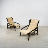 Gio Ponti, Paire de fauteuils 811, A pair of '811' armchairs in lacquered wood, rubber and velvet designed by Gio Ponti in 1956 and edited by Cassina