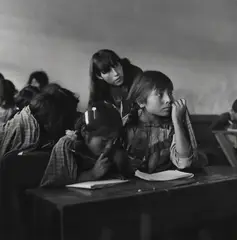 Mariana Yampolsky, Escuela Mazahua, gelatin silver print on paper