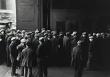 Russell Lee, Unemployed, Winter of 1935-36, New York City, 1978, gelatin silver print on paper