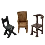 Heliodoro Hernández, SILLAS Y SILLÓN, Bronce, patinado en color azul, beige y marmoleado; modelos diferentes