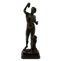 Dioniso*, FRANCIA, SIGLO XX, Bronce, patinado en tono marrón y verde; con base de mármol negro
