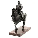 SIGLO XX by Estatua Ecuestre de Bartolomeo Colleoni*, Bronce, patinado en color negro; con base de mármol rojo, sold Jun 2025