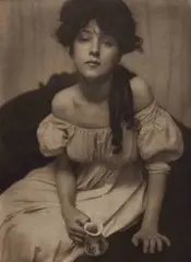 Gertrude Käsebier, Miss Evelyn Nesbit, 1903, Photogravure, printed in 1903 for "Camera Work 1" on Japanese paper, mounted on original page of the same size