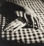 Otto Skall, Twice the left hand' (hand and plaster cast), 1930, Vintage silver print on double-weight semi-matte paper, in very good condition. Several handwritten numbers and annotated "Zweimal die linke Hand." in ink and "(Die Hand und ihr Gipsabdruck)" typograp