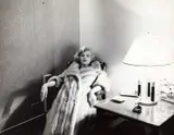 Manfred Linus Kreiner, Marilyn Monroe after promoting 'Some like it hot' in Chicago, 1959, Vintage silver print on double-weight semi-matte paper, in very good condition. Photographer's stamp with address "735 Kappock Street, New York 63"