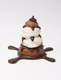 Claes Oldenburg, Profiterole, 1989, Cast aluminum edition sculpture hand-painted by the artist,