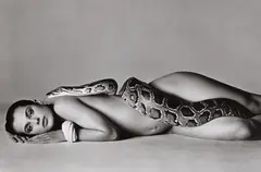 Richard Avedon, Nastassja Kinski and the Serpent, Los Angeles, California, June 14, 1981, Gelatin silver print