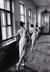 Cornell Capa, Bolshoi Ballet School, Moscow, 1958, Gelatin silver print, printed later