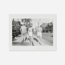 Henry Wessel, Jr., Waikiki, gelatin silver print