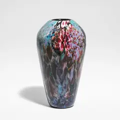 Early vase by Stephen Rolfe Powell, 1986, Blown glass, offered Jun 2025