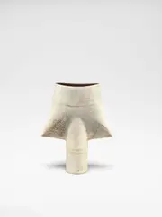 Hans Coper, 'Spade' form, circa 1970, Stoneware, layered porcelain slips and engobes over a textured and incised body, the interior with a manganese glaze