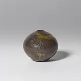Christine Viallet-Kuhn, Vase, 1983