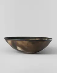 Gabriele Koch, Large bowl, 1997, Hand-built earthenware, smoke fired and burnished surface
