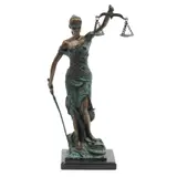 la Justicia, SIGLO XX, Bronce, patinado en color marrón y verde; con base de mármol negro
