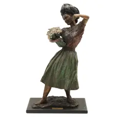 José Luis Muñiz, MUJER NAHUA, Bronce, decoración policroma; con base de mármol negro