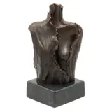 Torso Femenino, SIGLO XX, Bronce, patinado en color marrón; base de mármol negro