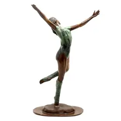 Bailarina, MÉXICO, SIGLO XX, Bronce, patinado en color verde y marrón