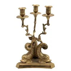Candelabro, SIGLO XX, Bronce, acabado dorado, tres luces; fuiste trípode con diseño a manera de delfines