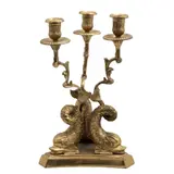 Candelabro, SIGLO XX, Bronce, acabado dorado, tres luces; fuiste trípode con diseño a manera de delfines
