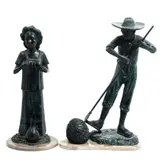 Campesina y Jimador, MÉXICO, SIGLO XX, Resina, acabado verde y negro, con bases de mármol beige; modelos diferentes