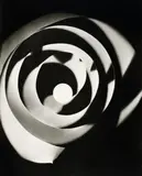 Man Ray, Konvolut von 3 Gelatinesilberabzügen nach Rayographien, Gelatinesilberabzüge von 1978 auf Agfa-Papier