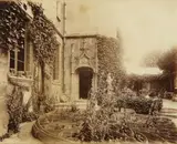 Eugène Atget, Pontoise-ancien Palais du Tribunal, Musèe