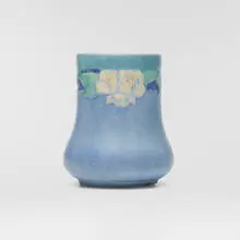 Vase with spiderwort by Anna Frances Simpson for Newcomb College Pottery, 1924, glazed earthenware, sold May 2026