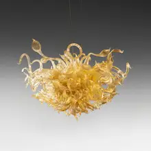 Dale Chihuly, Clear with Gold Leaf Chandelier, 2000, hand-blown glass