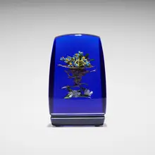 Paul Stankard, Botanical paperweight, 1990, lampworked glass, polished clear glass
