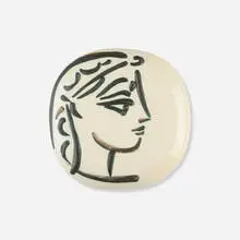 Profil de Jacqueline by Pablo Picasso, 1956, white earthenware clay, oxidized paraffin decoration, sold Dec 2025