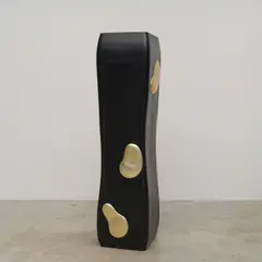 Jacques Jarrige, Cabinet de la collection Carnac, A numbered 'Carnac' cabinet in partially lacquered sycamore and gold leaf by Jacques Jarrige in 2000 and edited by Cat-Berro