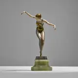 Ferdinand Preiss, Cabaret Girl, Bronze patiné, ivoire et onyx